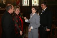 <img200*0:stuff/z/31052/Mom%2527s%2520wedding/IMG_0606.JPG>