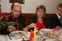 <img200*0:stuff/z/31052/Mom%2527s%2520wedding/IMG_0647.JPG>