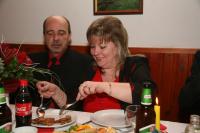 <img200*0:stuff/z/31052/Mom%2527s%2520wedding/IMG_0649.JPG>