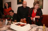 <img200*0:stuff/z/31052/Mom%2527s%2520wedding/IMG_0698.JPG>