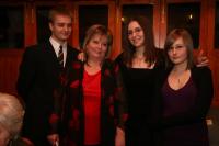 <img200*0:stuff/z/31052/Mom%2527s%2520wedding/IMG_0700.JPG>