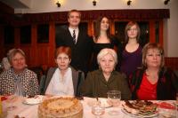 <img200*0:stuff/z/31052/Mom%2527s%2520wedding/IMG_0701.JPG>