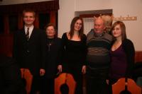 <img200*0:stuff/z/31052/Mom%2527s%2520wedding/IMG_0704.JPG>
