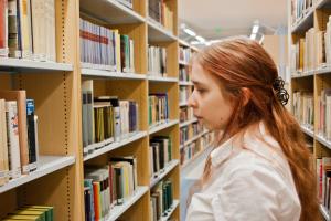 <img300*0:stuff/z/4731/Librarian%2520Lin/_DSC6934.JPEG>
