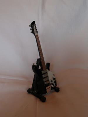 <img300*0:stuff/z/558/iippoinstrumentsfaff/PA108866.JPG>