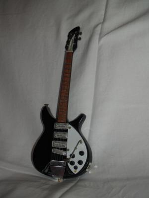 <img300*0:stuff/z/558/iippoinstrumentsfaff/PA108879.JPG>