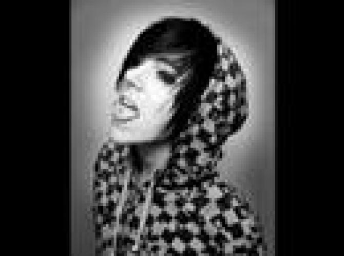 <img0*500:stuff/z/59410/Hot%2520Emo%2520Guyz/i1216860593_9.jpg>