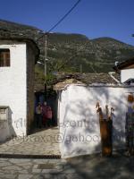 <img0*200:stuff/z/61513/Ioannina/IMGP0233.JPG>