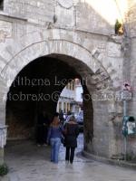 <img0*200:stuff/z/61513/Ioannina/IMGP0288.JPG>