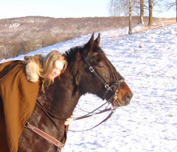 <img0*300:stuff/z/61691/Beautiful%2520Crow%2520in%2520snow/DSC_0570.jpg>