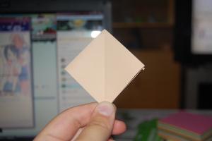 <img300*200:stuff/z/62304/Origami%2520birdbase%252c%2520crane%2520and%2520dinosaur%2520tutorial/DSC_0321.JPG>
