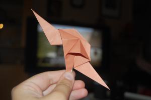 <img300*200:stuff/z/62304/Origami%2520birdbase%252c%2520crane%2520and%2520dinosaur%2520tutorial/DSC_0382.JPG>