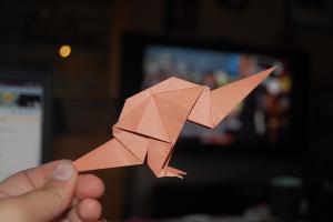<img300*200:stuff/z/62304/Origami%2520birdbase%252c%2520crane%2520and%2520dinosaur%2520tutorial/DSC_0390.JPG>