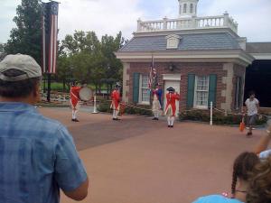 <img300*0:stuff/z/64936/Mitsuki%2527s%2520Disney%2520photos%25202/i1228797233_5.jpg>