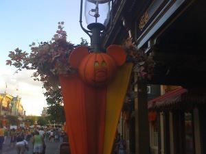 <img300*0:stuff/z/64936/Mitsuki%2527s%2520Disney%2520photos%25202/i1228797233_6.jpg>