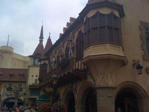 <img300*0:stuff/z/64936/Mitsuki%2527s%2520Disney%2520photos%25202/i1228797234_31.jpg>