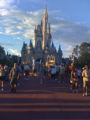 <img300*0:stuff/z/64936/Mitsuki%2527s%2520Disney%2520photos%25202/i1228797234_32.jpg>