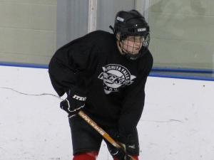 <img300*0:stuff/z/64936/Mitsuki%2527s%2520Mid%2520Action%2520Hockey%2520Shots/i1228457290_1.jpg>