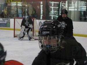 <img300*0:stuff/z/64936/Mitsuki%2527s%2520Mid%2520Action%2520Hockey%2520Shots/i1228457290_2.jpg>