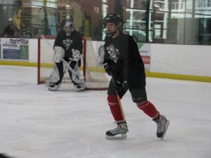 <img300*0:stuff/z/64936/Mitsuki%2527s%2520Mid%2520Action%2520Hockey%2520Shots/i1228457290_4.jpg>