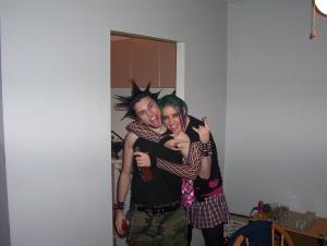 <img300*0:stuff/z/91364/Darkrave!/000_0624.jpg>