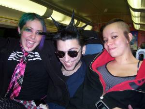 <img300*0:stuff/z/91364/Darkrave!/000_0637.jpg>
