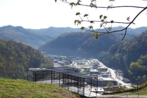 <img300*0:stuff/z/93740/The%2520city%2520that%2520moves%2520mountains/DSC_0328.JPG>